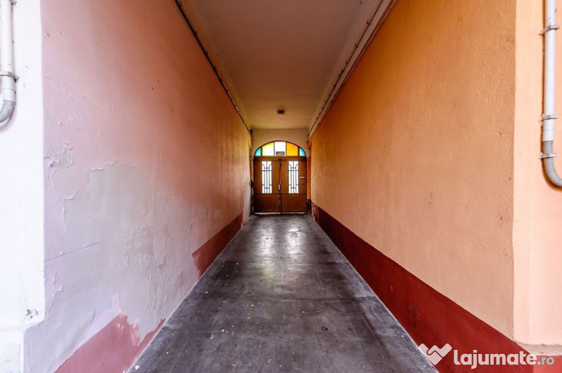 Locuință spațioasă cu grădină mare, în Aradul Nou,... 