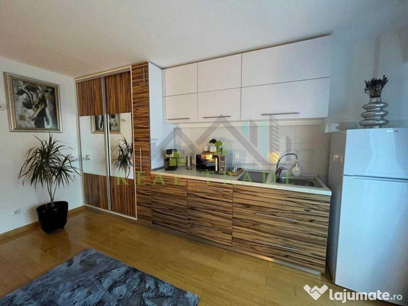 Garsoniera renovata, bloc nou Drumul Poienii