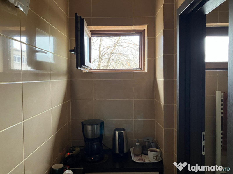 Vand apartament de 2 camere in Deva, zona ultracentrala, etaj 2,