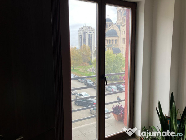 Vand apartament de 2 camere in Deva, zona ultracentrala, etaj 2,