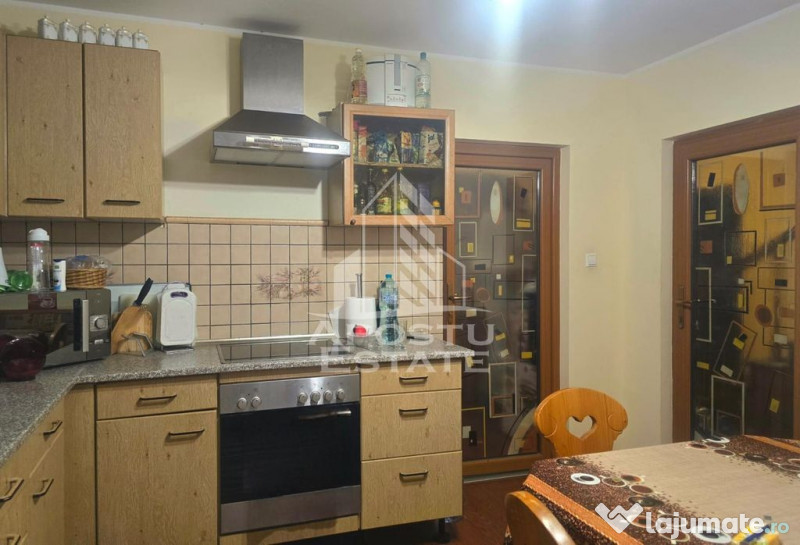 Vilă, de vanzare, la intrare in Macea, ZERO comision 