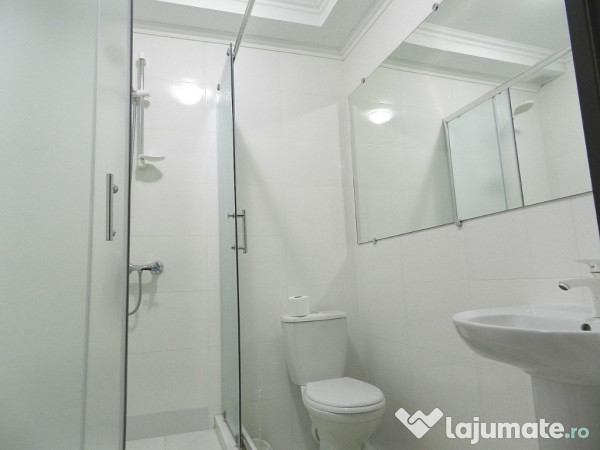 Garsoniera de inchiriat in zona Dristor