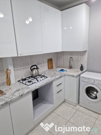 Apartament cu 2 camere de inchiriat in zona 13 Septembrie