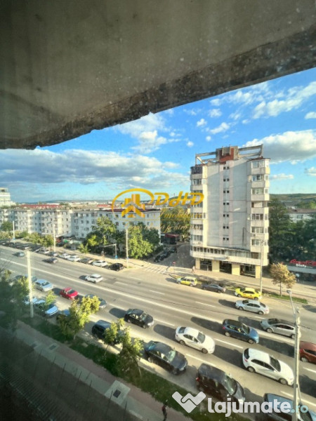 Două camere decomandat,zona Păcurari Postă,la bulevard,lift,CT 