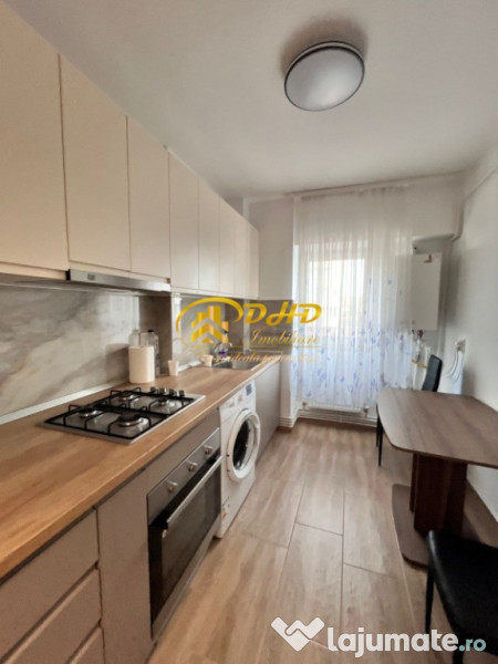 Două camere decomandat,zona Păcurari Postă,la bulevard,lift,CT 