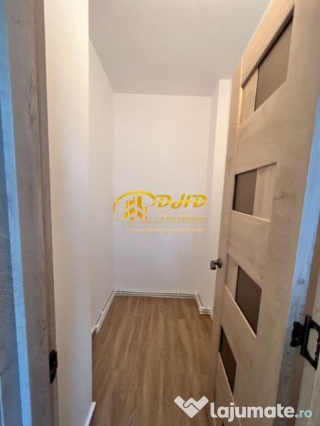 Două camere decomandat,zona Păcurari Postă,la bulevard,lift,CT 