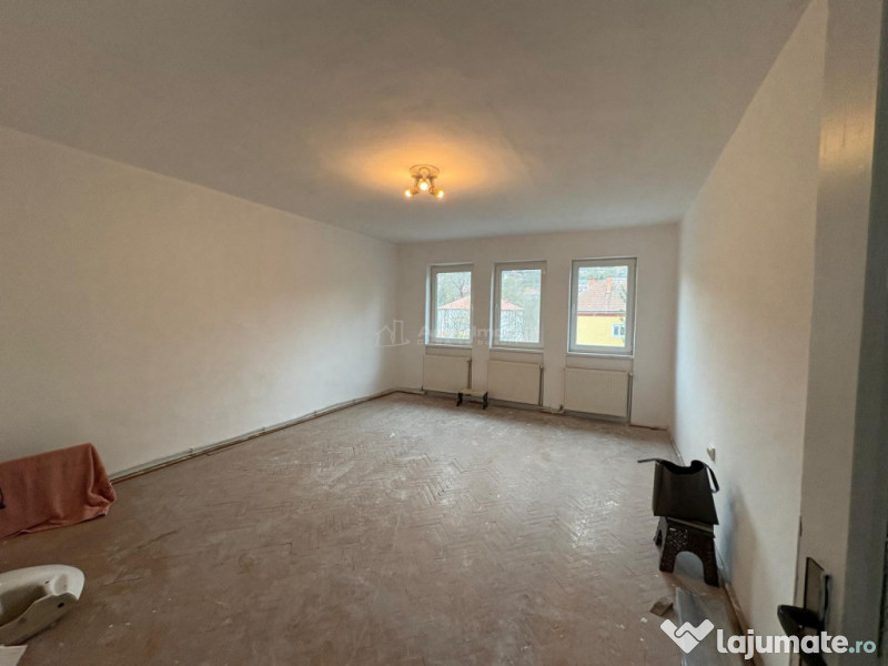 Resita,Ap.2cam, cf.1, Decom. Lunca 