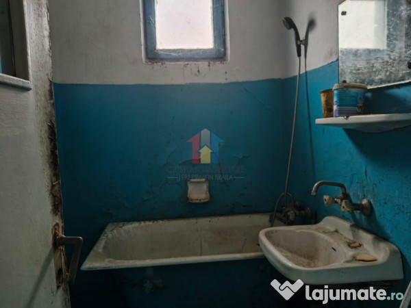 Super pret! Ap.2 cam, conf 2, Viziru 1, zona buna!