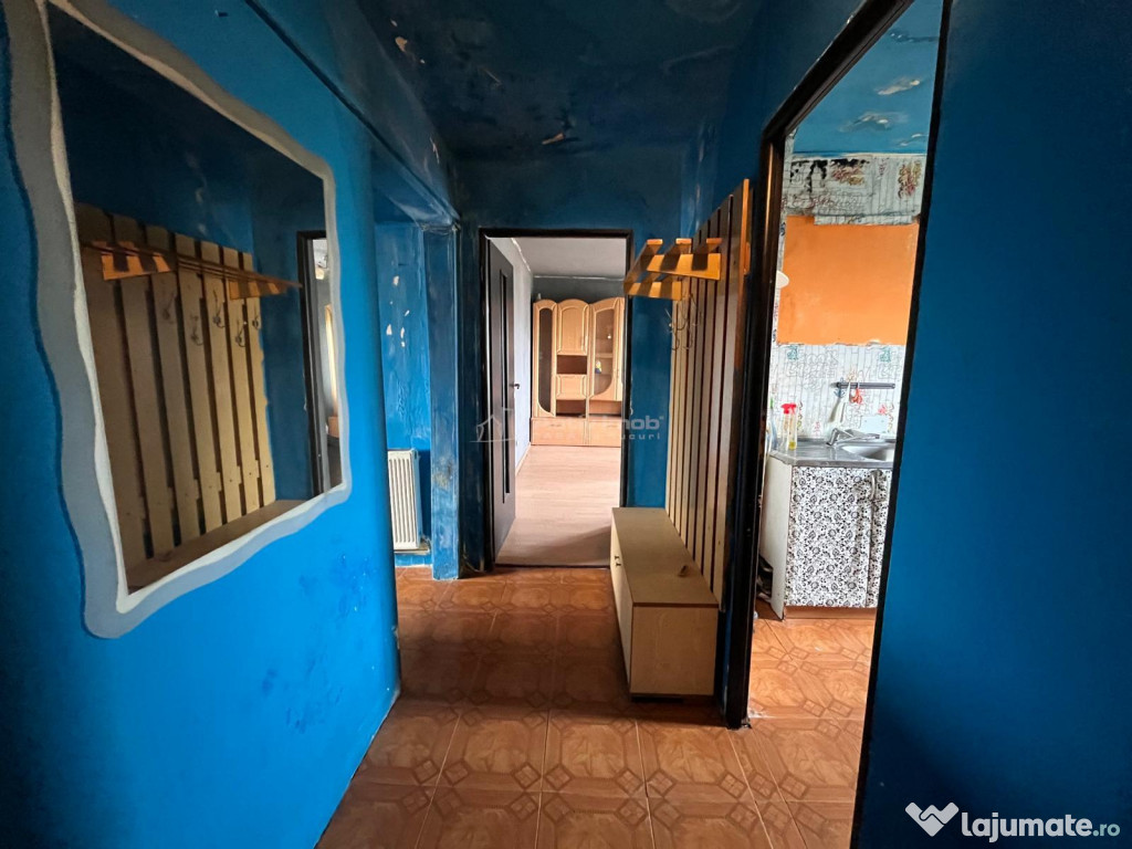 Lugoj, Apartament 3 Cam. 84 Mp. Micro 4, Acoperis Nou