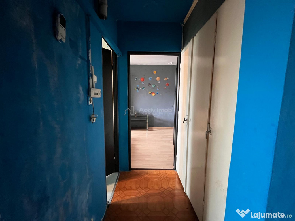 Lugoj, Apartament 3 Cam. 84 Mp. Micro 4, Acoperis Nou