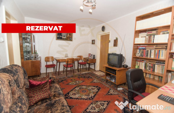 Apartament 3 camere Calea Bucuresti Etaj 1, Pitesti