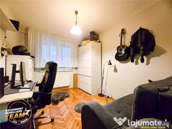 Schimb cu 2 camere plus diferenta: 3 camere,Central,decoman