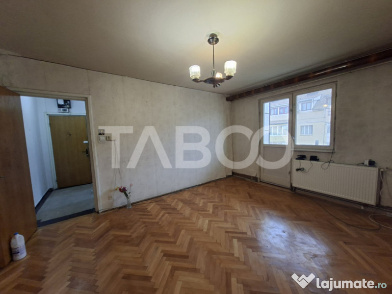 Cenusareasa apartamentelor - renovabil- balcon pivnita Mihai