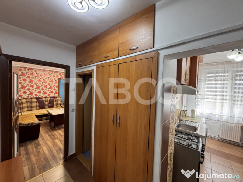 Apartament la prima inchiriere cu 2 camere zona Terezian Sib
