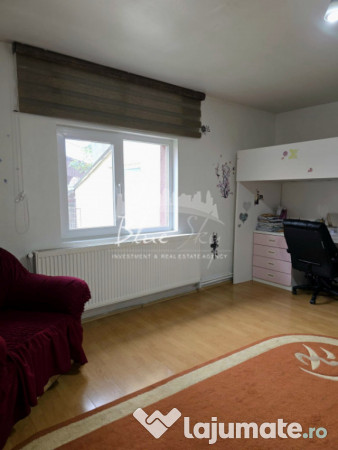 Casa 3 camere situata in Valul lui Traian 