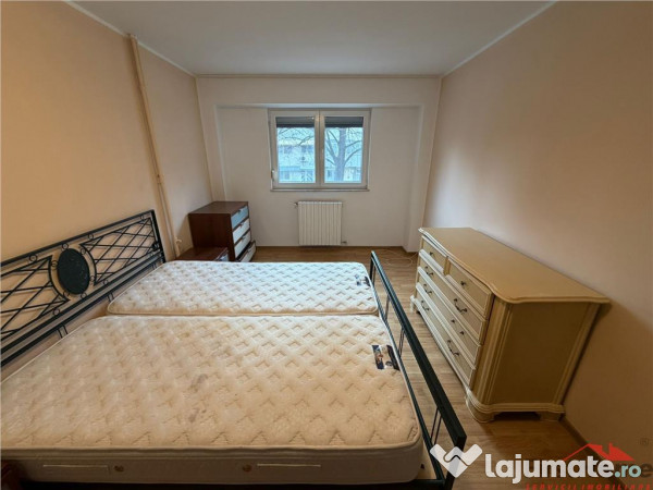 Apartament 4 camere transformat in 3, etaj 1, 100mp, Pictor