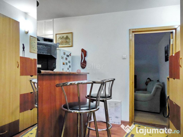 Suprafata Generoasa | Cartier Racadau 