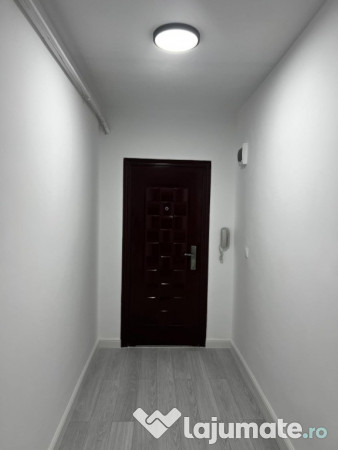 Apartament cu 3 camere, de inchiriat, zona Subcetate - 75000Euro 