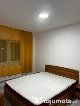 Apartament cu 3 camere, de inchiriat, zona Subcetate - 75000Euro 