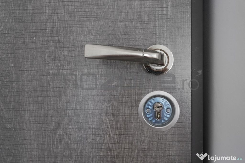 2 CAMERE, 77 mp, 20 mp terasa, etaj 4/10, SE ACCEPTA CRED...