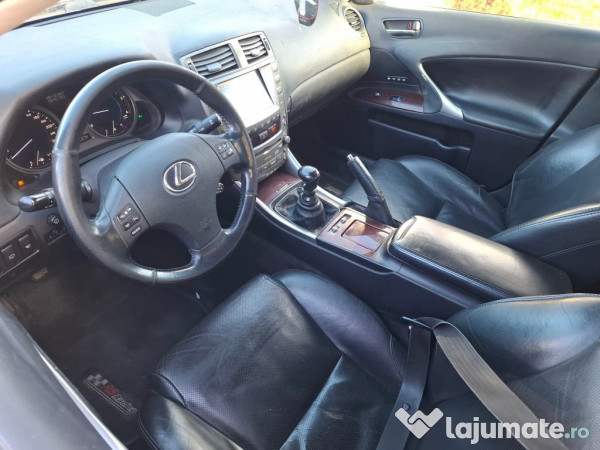Lexus IS220D Manual 