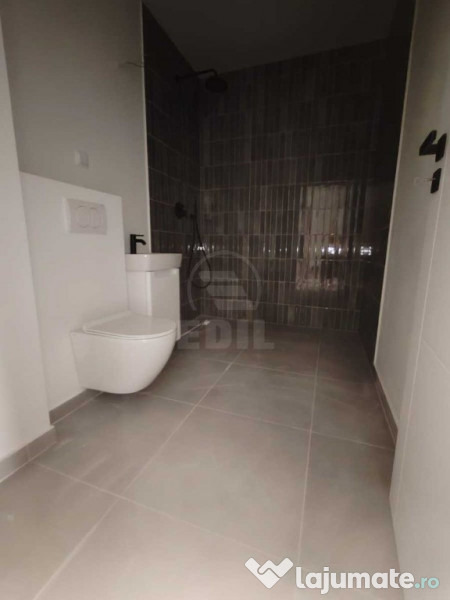 Oportunitate! Apartament 2 camere, finisat, parcare, zona Av. Iancu
