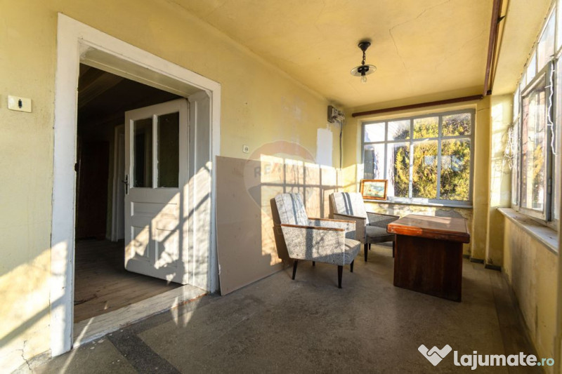 Casă cu 3 camere si teren generos de 1.519 mp în Prejme...