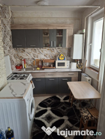 Tataras - in spatele Postei- apartament 2 camere ND -