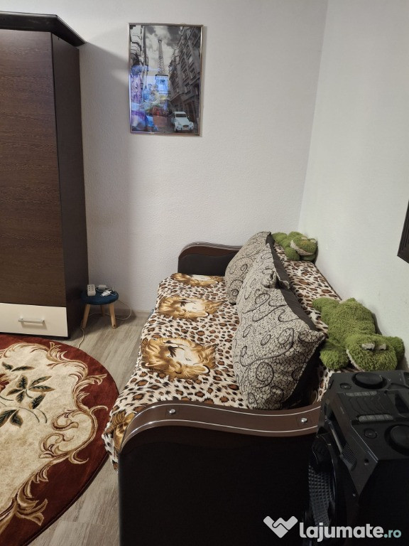 Tataras - in spatele Postei- apartament 2 camere ND -