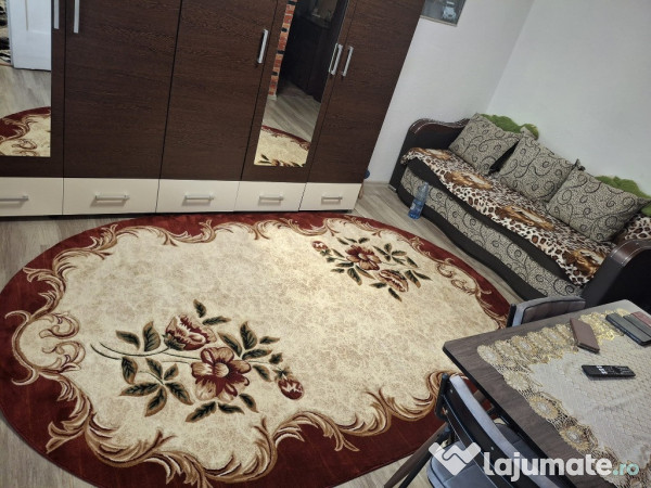 Tataras - in spatele Postei- apartament 2 camere ND -