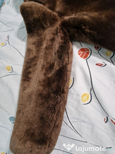 Haina de blana de urs vintage -Intreprinderea Oradea R.S.R.