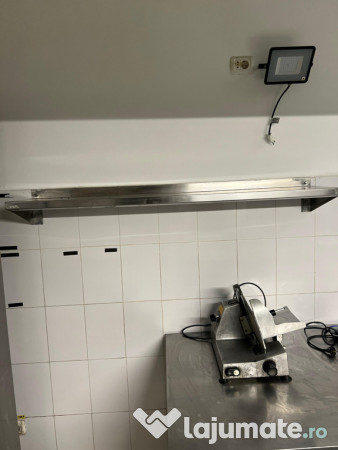 Etajeră/raft, suport coș gunoi și suport oale inox.