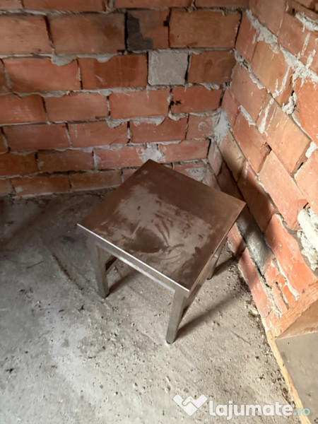 Etajeră/raft, suport coș gunoi și suport oale inox.