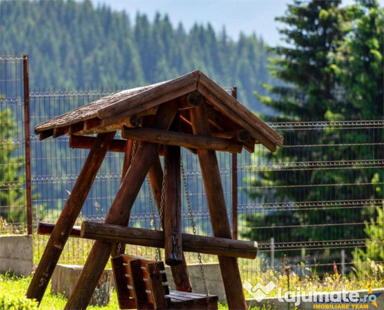 Complex turistic cu privelisti picturale,apa curativa,aer pu