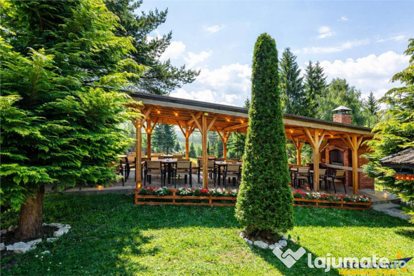 Complex turistic cu privelisti picturale,apa curativa,aer pu