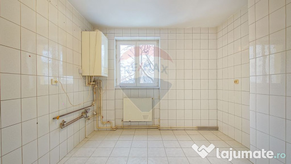 COMISION 0% | Apartament 3 camere | Parter | 64 mp | Cale...