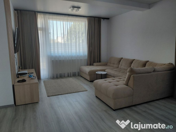 Casă modernă, P+1,complet mobilată, în complex privat...