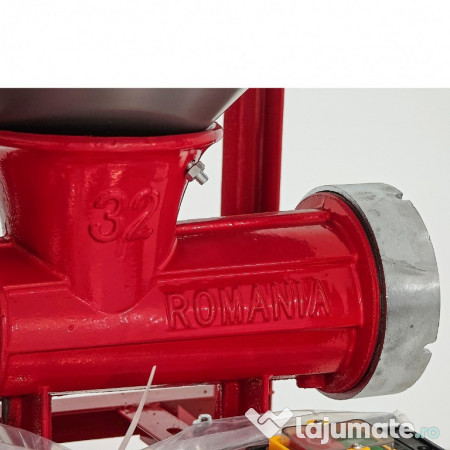 Masina de tocat carne profesionala 1,2 kw, palnie inox, 2 curele