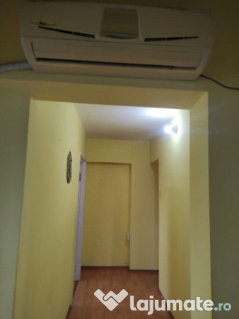 Apartament 4 camere conf. 1 decomandat Garii- Liber 