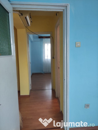 Apartament 4 camere conf. 1 decomandat Garii- Liber 