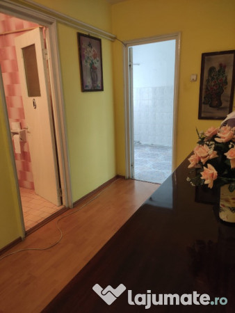 Apartament 4 camere conf. 1 decomandat Garii- Liber 