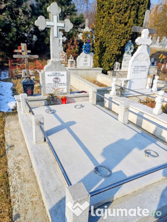Loc de veci/cripta în cimitirul Dărmănești 