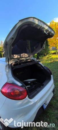 Fiat Bravo II Avariat pentru Piese sau reparatie 