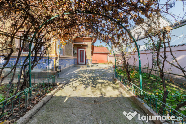 Casă cu teren 250 mp în Voluntari, str. Gheorghe Doja –