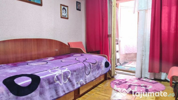 Apartament 4 camere in Simeria, zona 1 Decembrie, et 1 