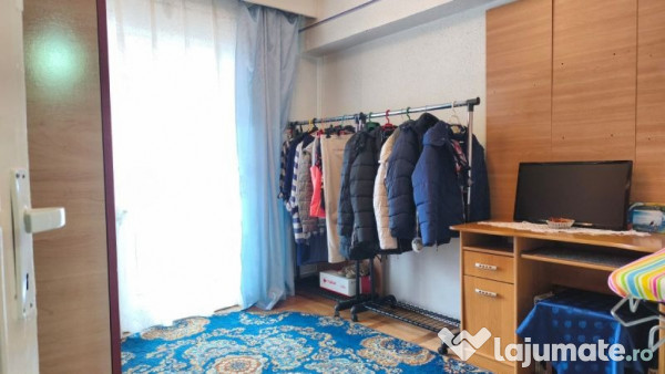 Apartament 4 camere in Simeria, zona 1 Decembrie, et 1 