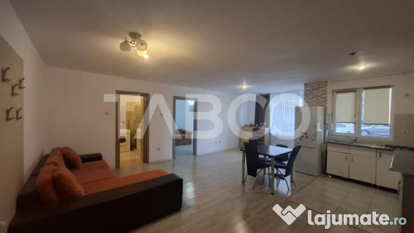 Apartament 3 camere de vanzare decomandat 77 mpu zona Rahove