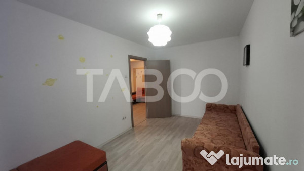 Apartament 3 camere de vanzare decomandat 77 mpu zona Rahove