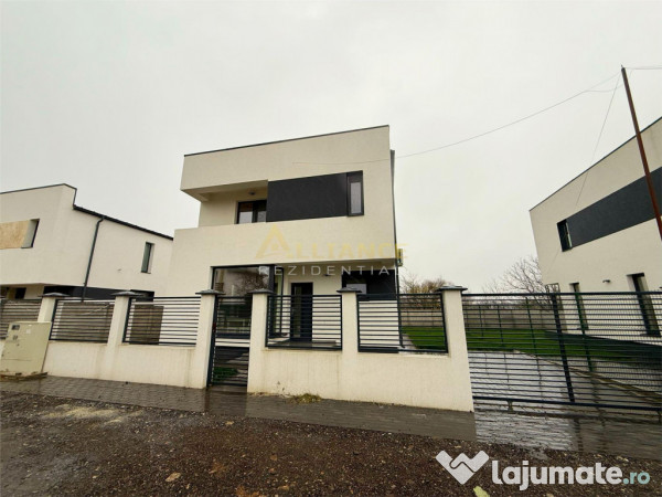 Vila individuala / 4 camere / 3 bai / curte amenajata / muta 
