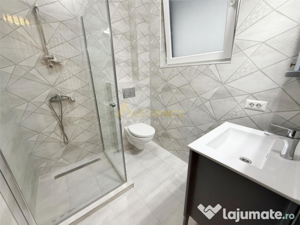 Vila individuala / 4 camere / 3 bai / curte amenajata / muta 